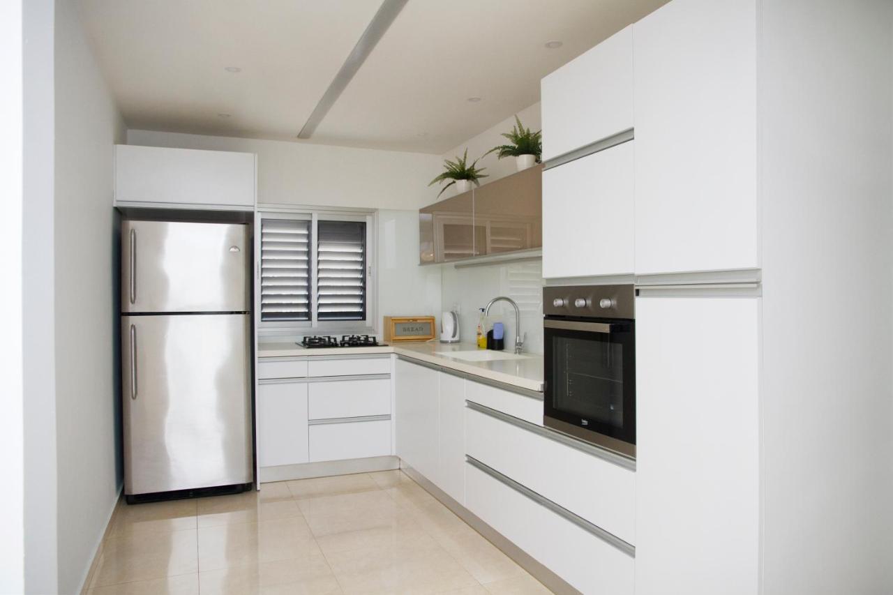 Apartments4you Etsel Bat Yam Dış mekan fotoğraf